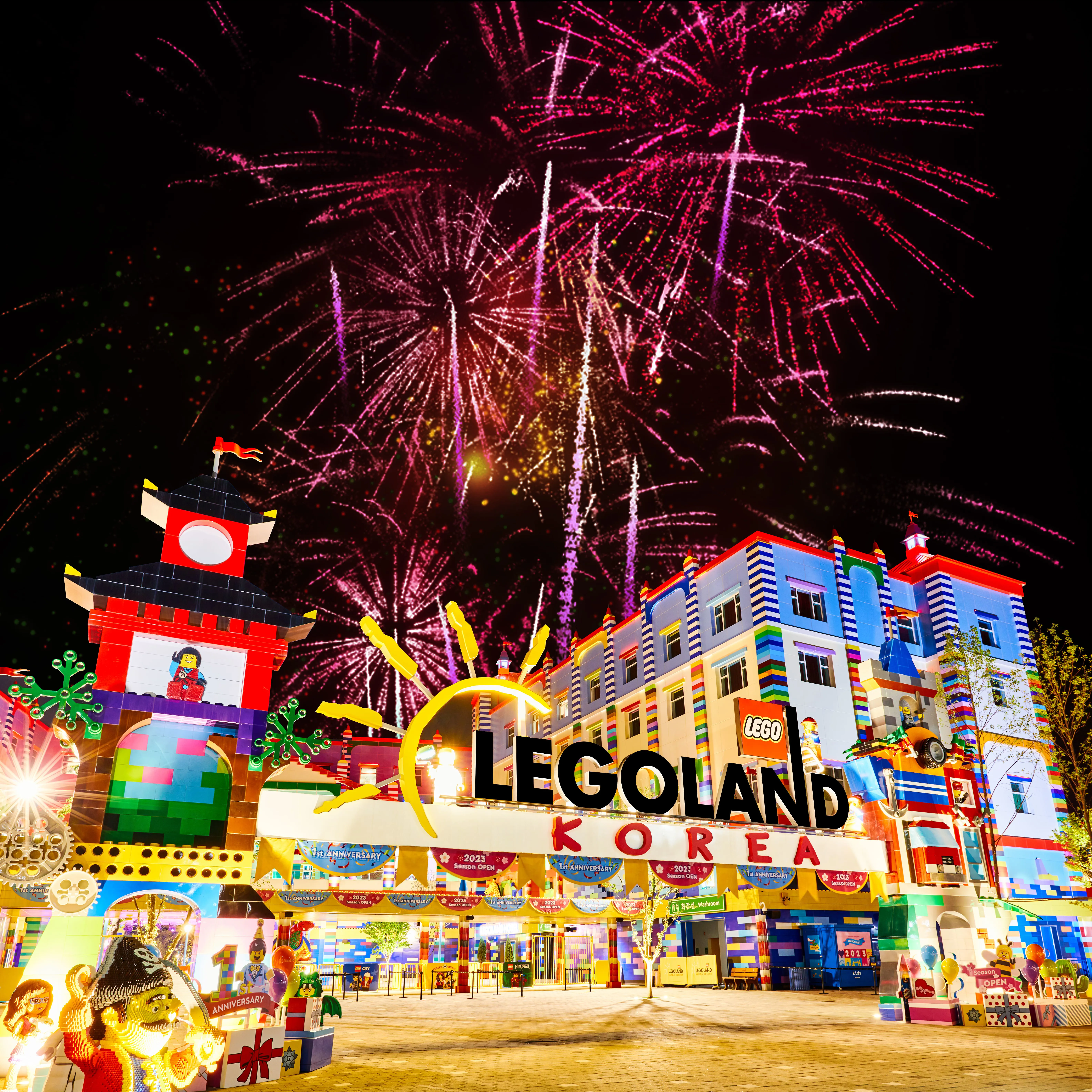 Starry Night Fireworks at LEGOLAND