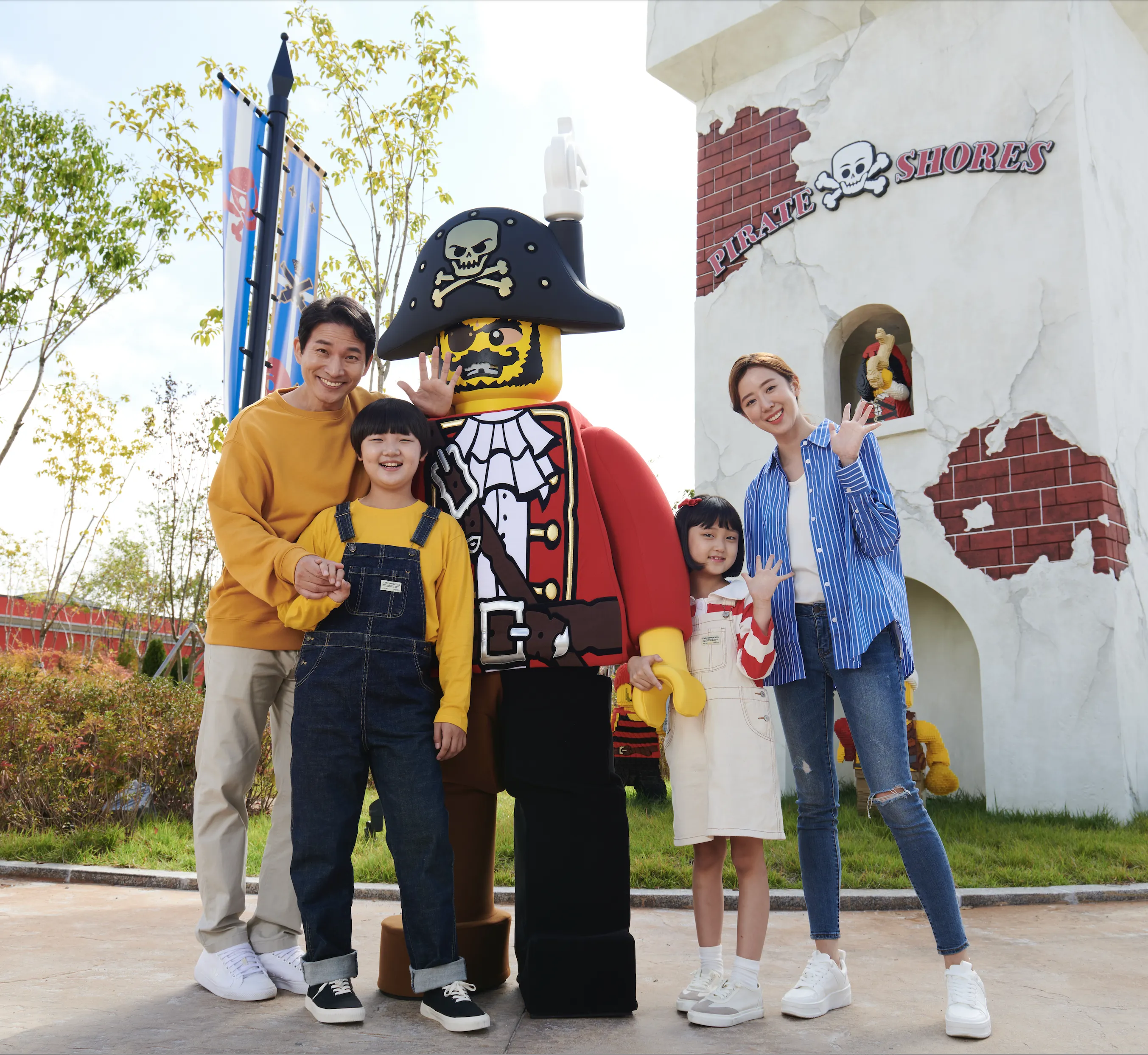 PIRATE SHORES Meet & Greet
